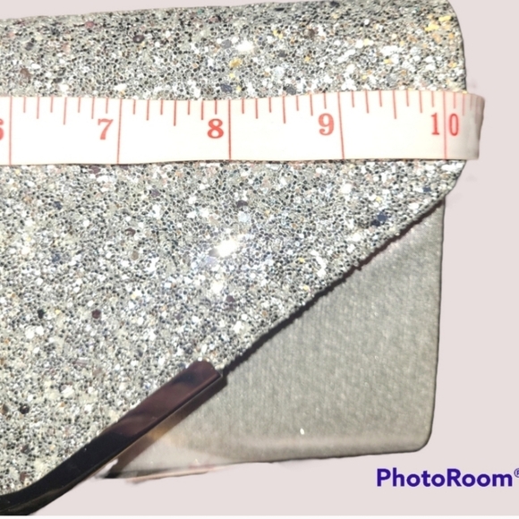 Crossbody Metallic Evening Clutch Purse Handbag Wristlet Red Black And Silver - Picture 7 of 7